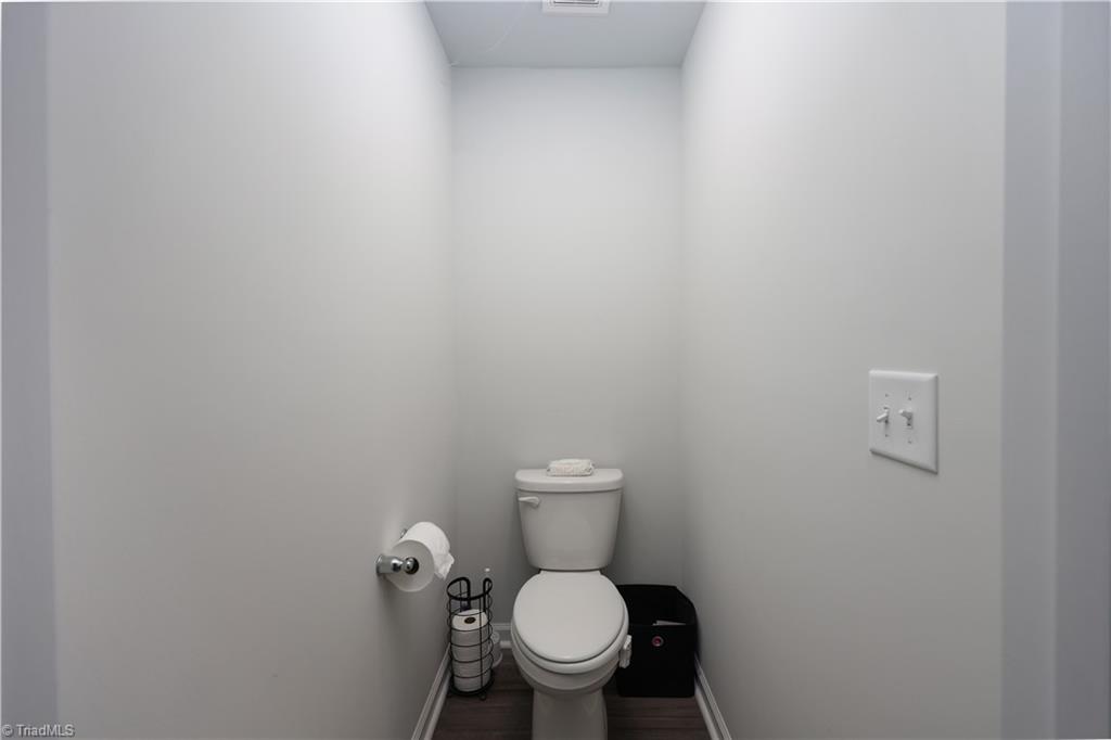 3721 Streamside Drive Property Photo 17