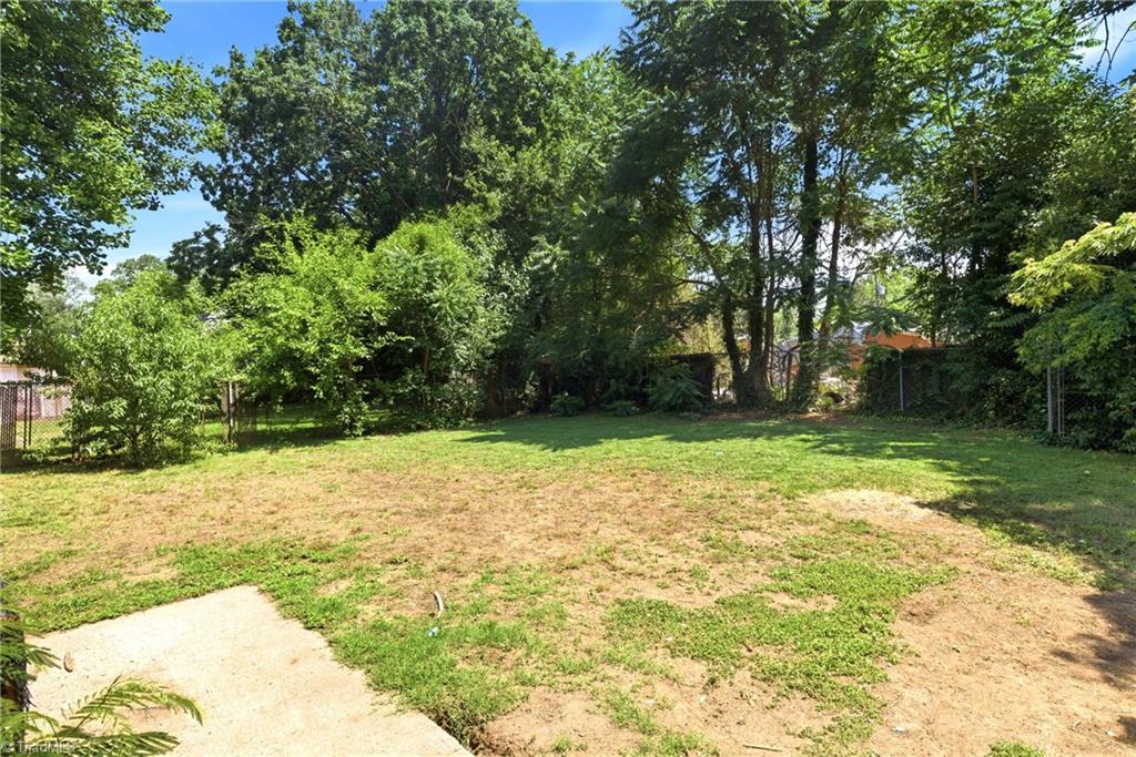 1608 E Cone Boulevard Property Photo 16