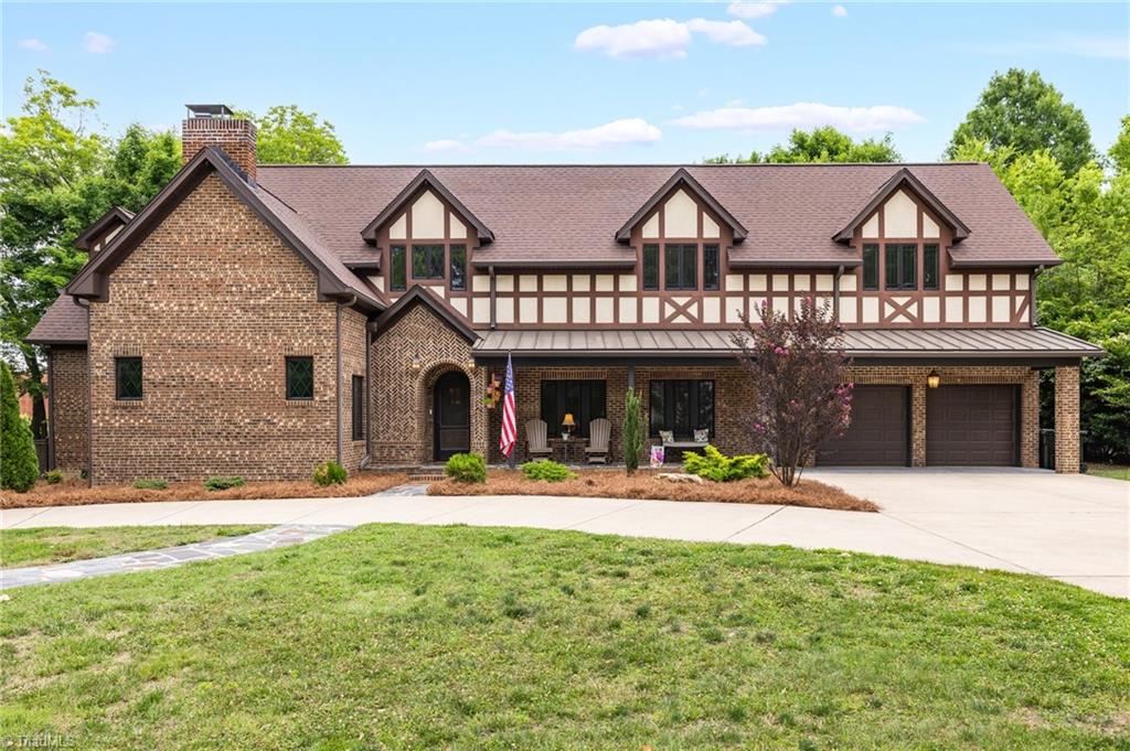 7 Mock Street Property Photo 1