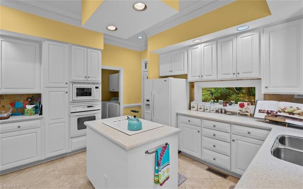 3811 Meredith Drive Property Photo 14