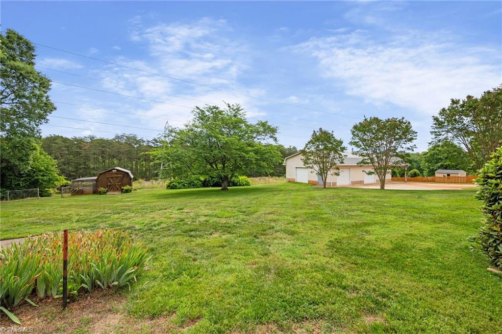 243 Farmingdale Avenue Property Photo 4