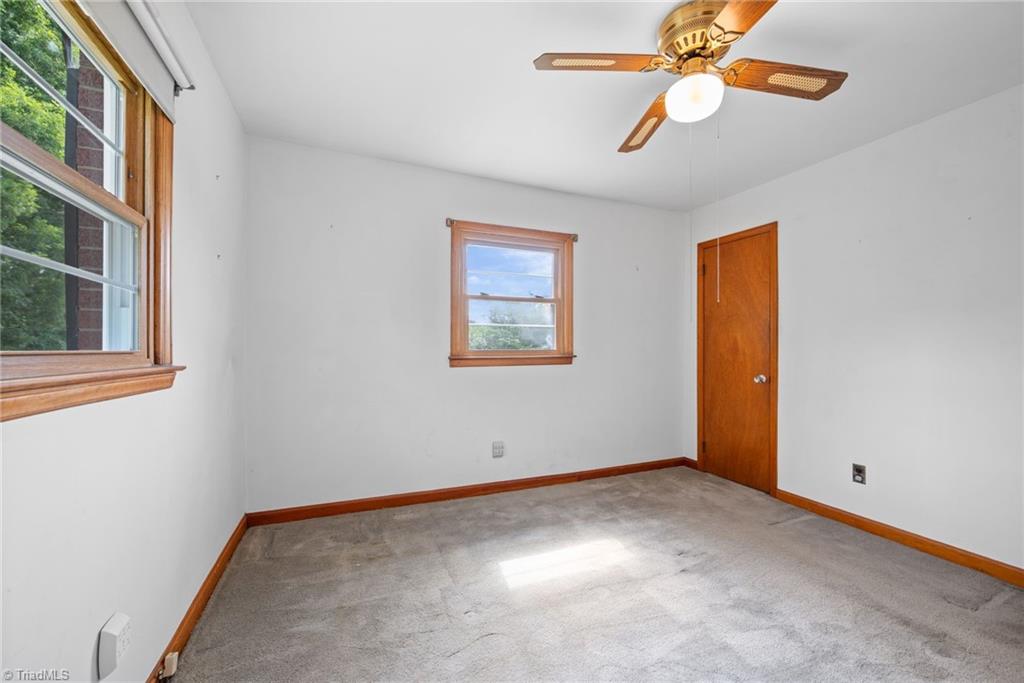 243 Farmingdale Avenue Property Photo 20