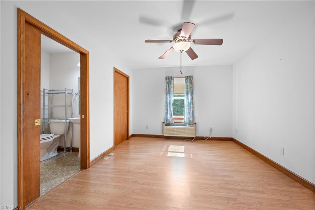 243 Farmingdale Avenue Property Photo 26