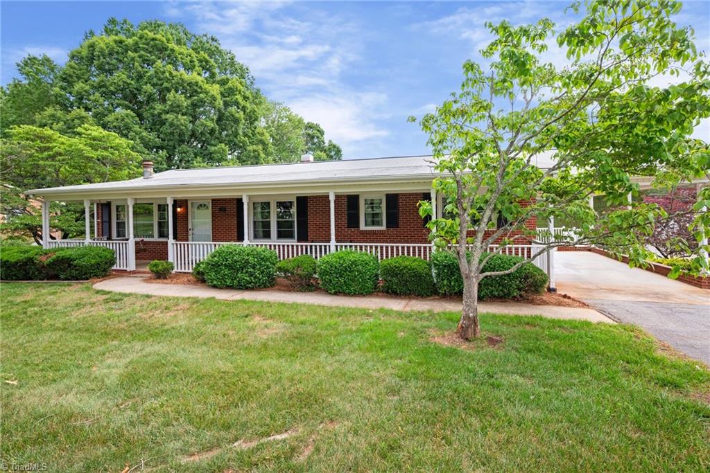 243 Farmingdale Avenue Property Photo 37