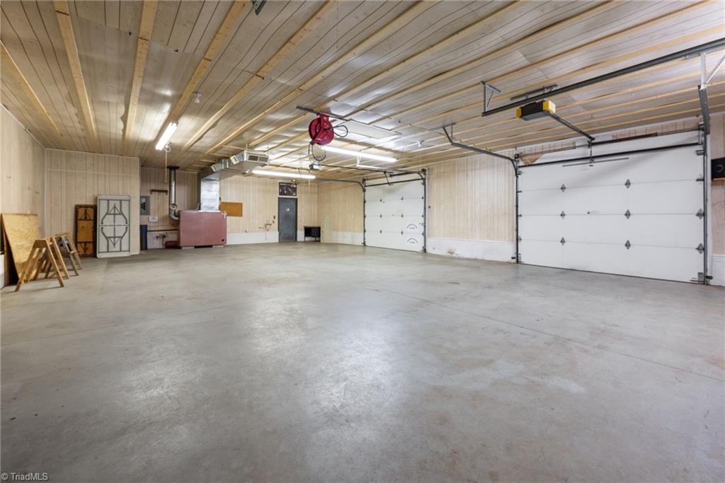 243 Farmingdale Avenue Property Photo 46