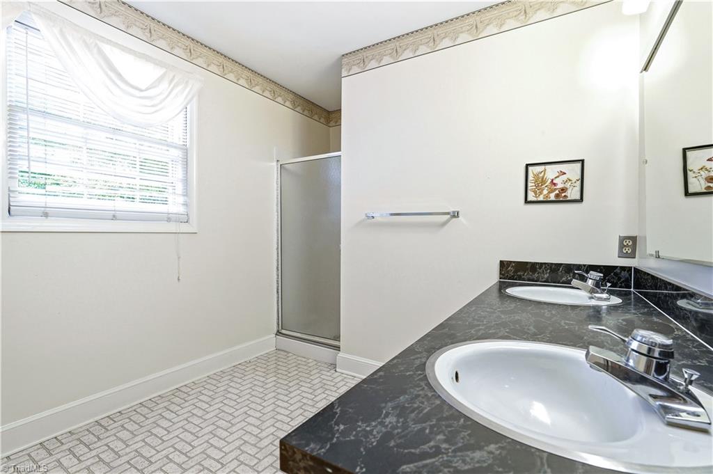 612 Hertford Road Property Photo 35