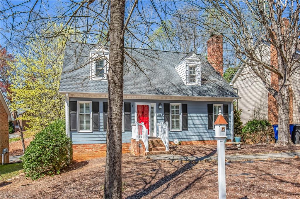 4104 Moss Brook Drive Property Photo 2