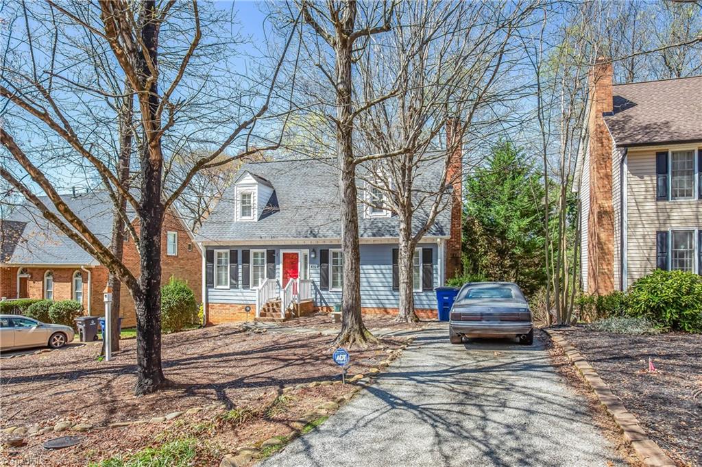 4104 Moss Brook Drive Property Photo 3