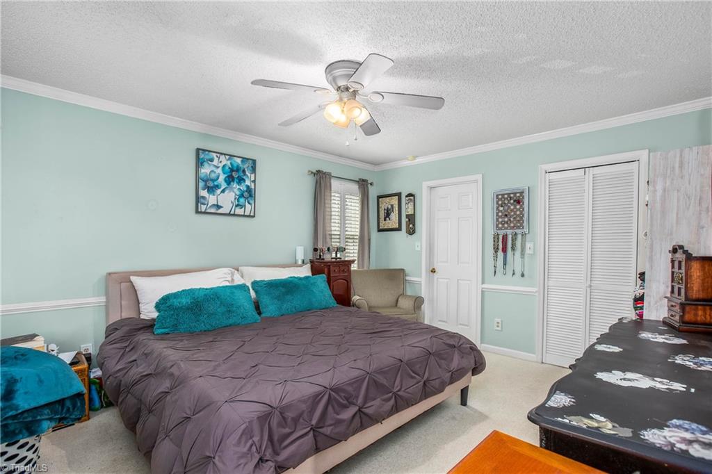 4104 Moss Brook Drive Property Photo 9
