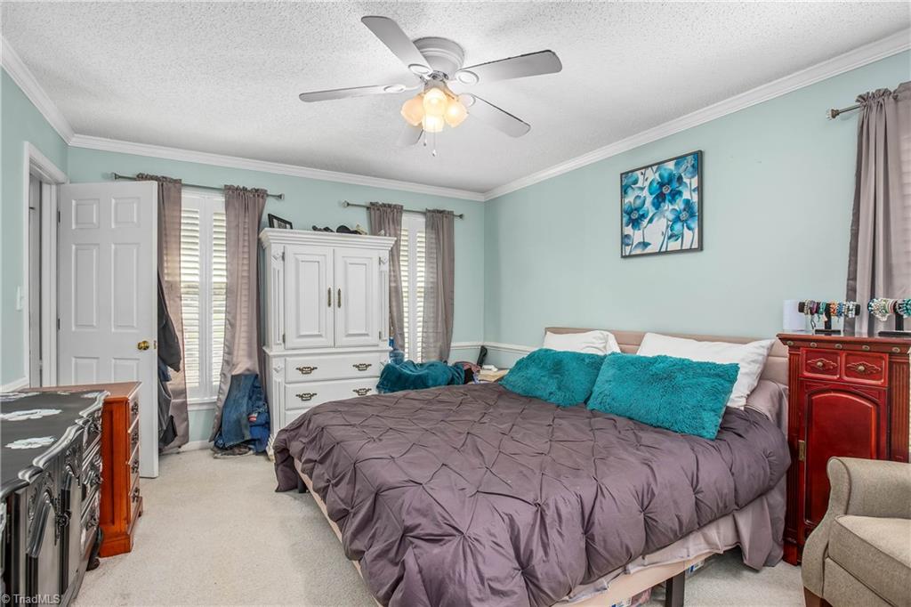 4104 Moss Brook Drive Property Photo 10