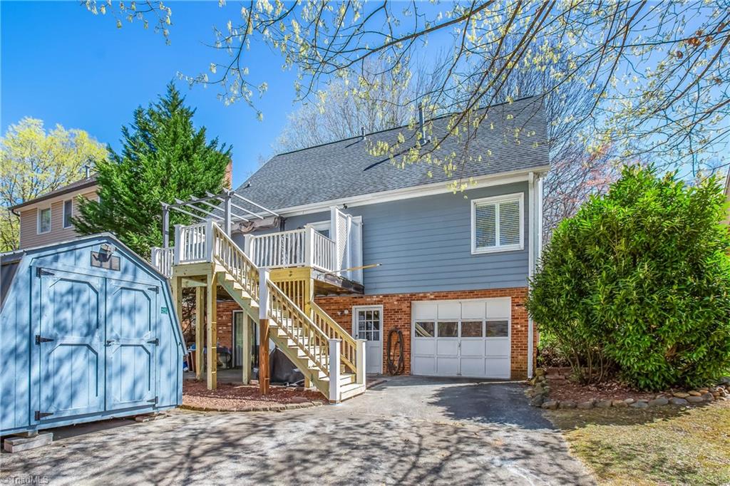 4104 Moss Brook Drive Property Photo 24