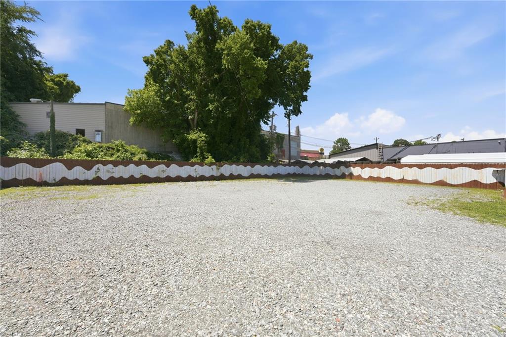 2425 Randleman Road Property Photo 3