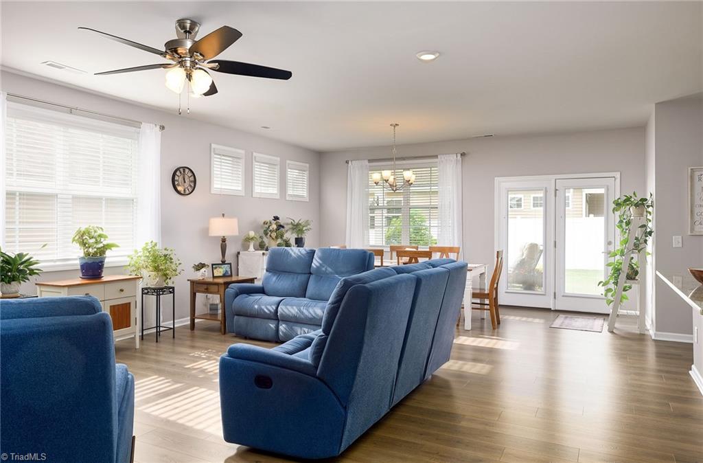 5410 Quartz Avenue Property Photo 8
