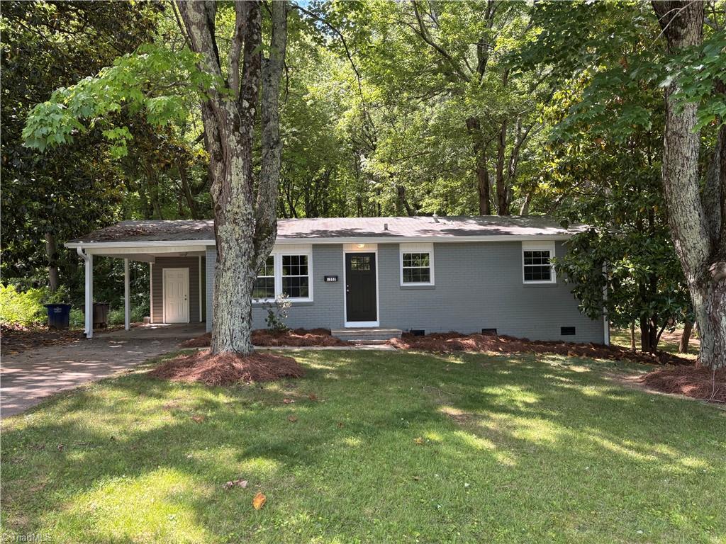 1352 Calvert Drive Property Photo 1