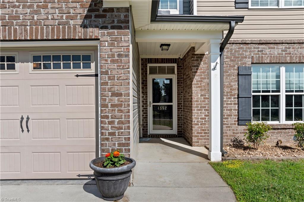 4552 Silo Ridge Court Property Photo 2
