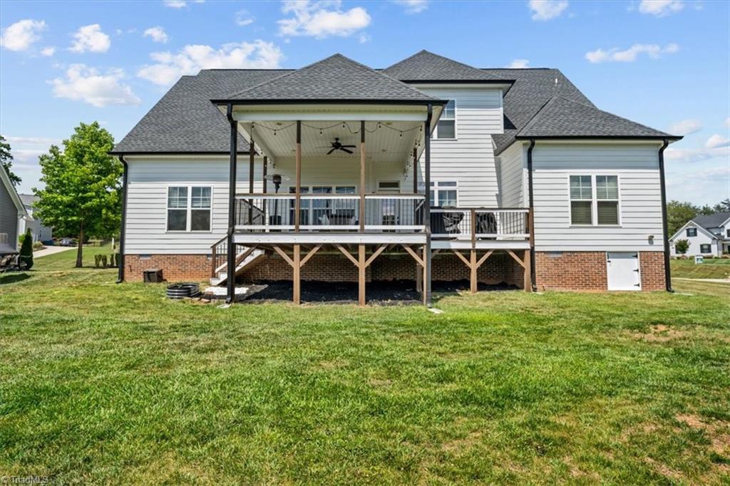 7105 Rae Farms Way Property Photo 32
