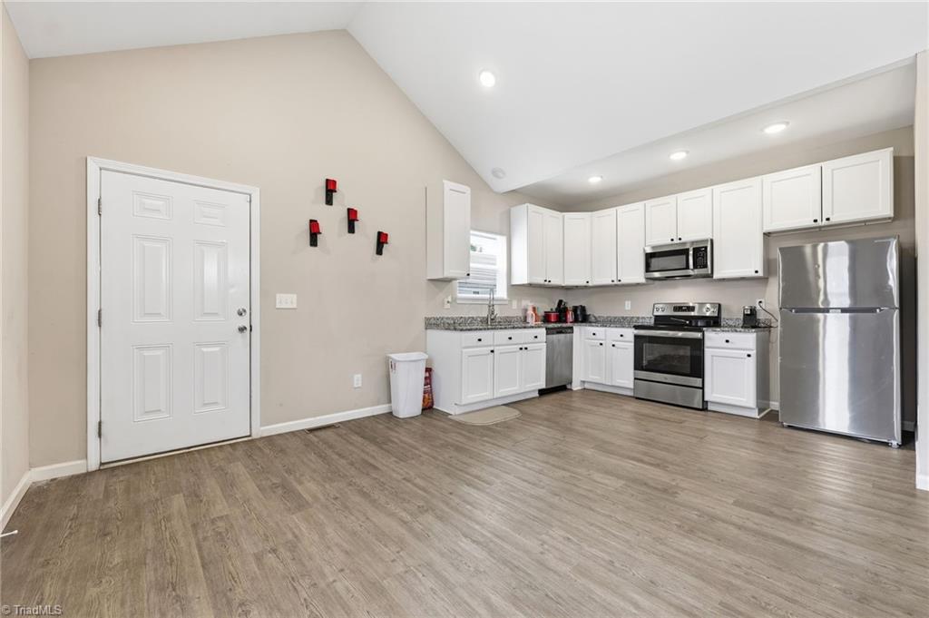 1467 Pollard Avenue Property Photo 8