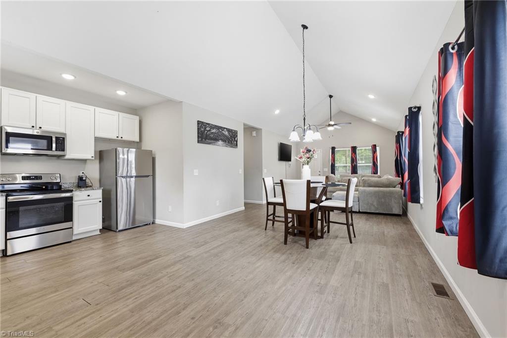 1467 Pollard Avenue Property Photo 11