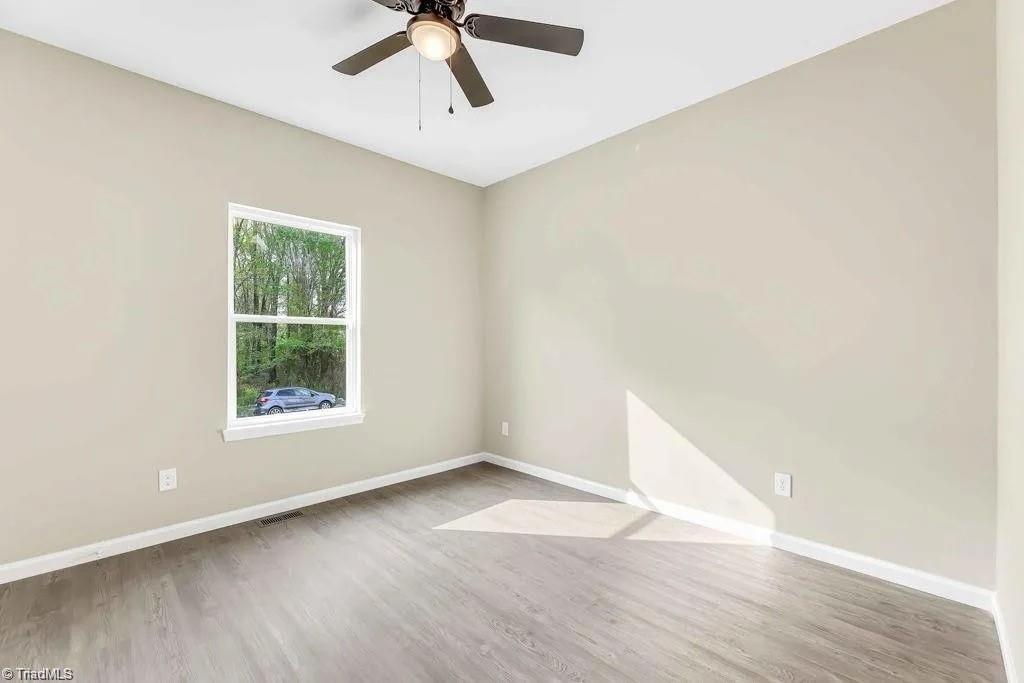 1467 Pollard Avenue Property Photo 12