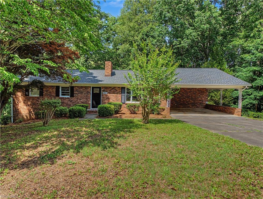 3761 Spaulding Drive Property Photo 2