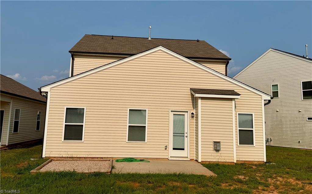629 Cam Circle Property Photo 4