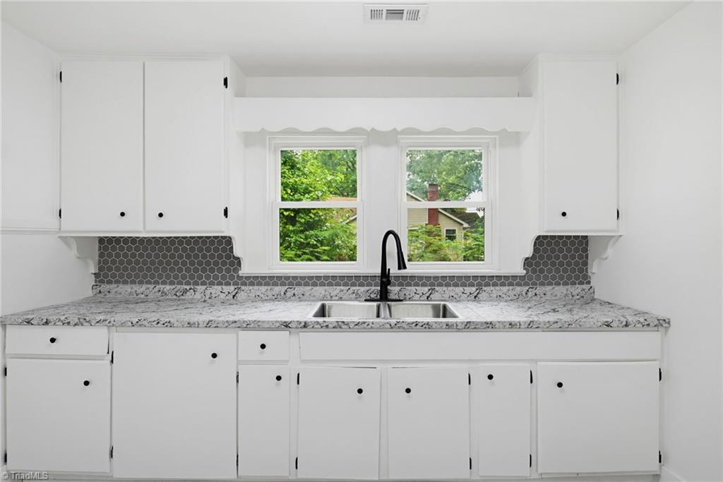 404 Hickory Chapel Road Property Photo 16