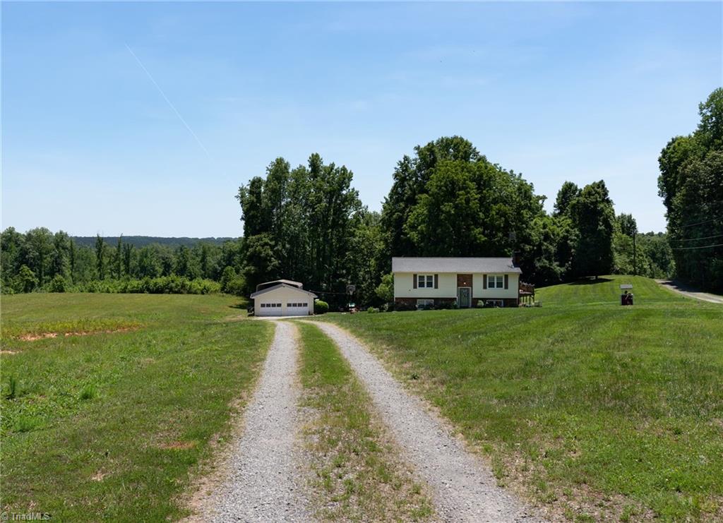1744 R Chipman Drive Property Photo 6