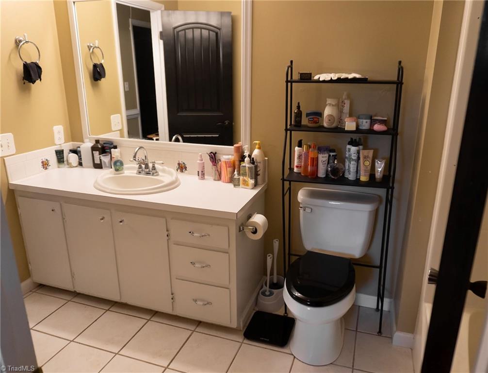 1744 R Chipman Drive Property Photo 19