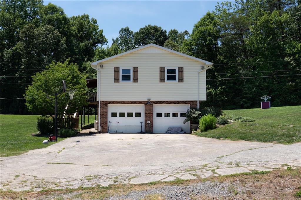 1744 R Chipman Drive Property Photo 33