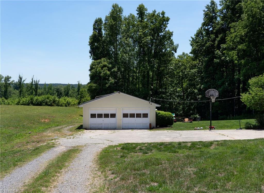 1744 R Chipman Drive Property Photo 35