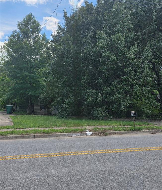 212 Oakview Road Property Photo 1