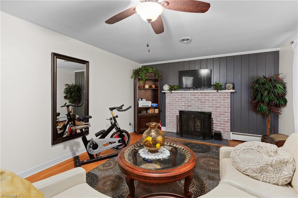3836 Old Lexington Road Property Photo 2
