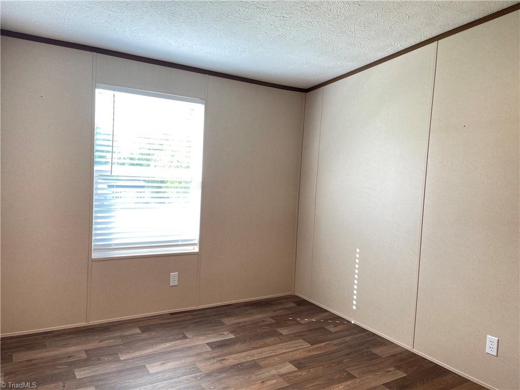 1111 Fulp Road Property Photo 17
