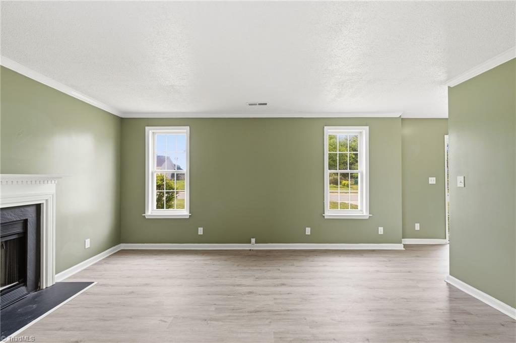 3650 Single Leaf Court Property Photo 9