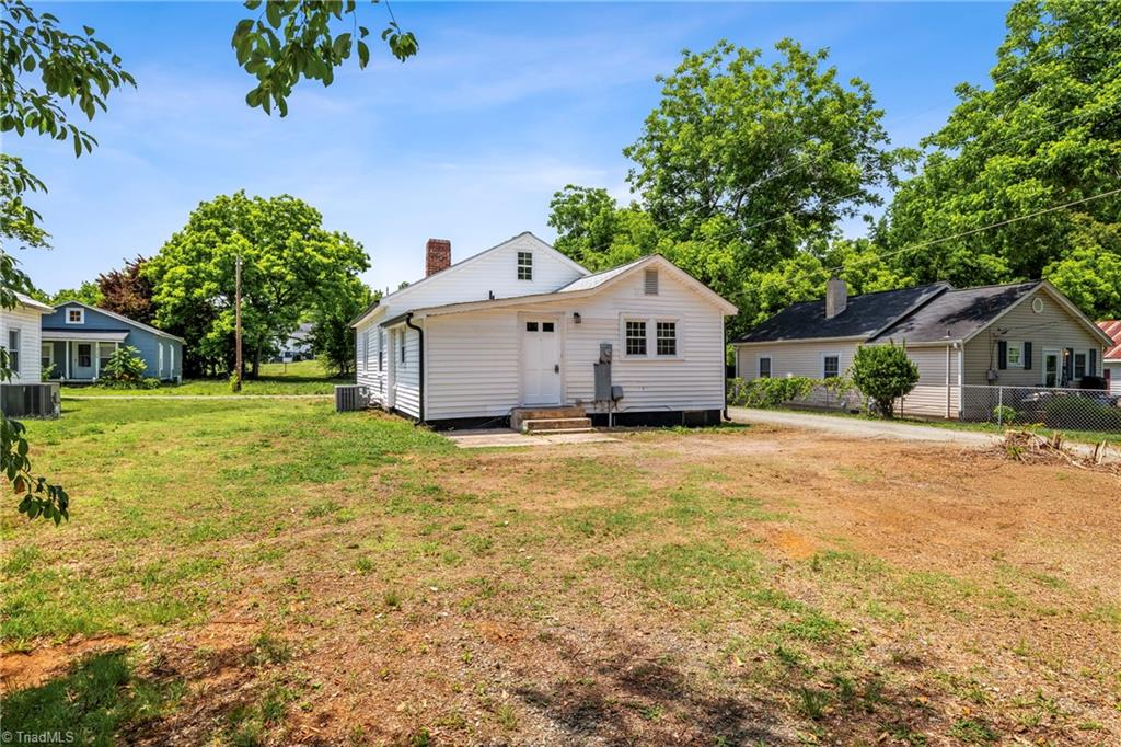 3111 Lucas Street Property Photo 28