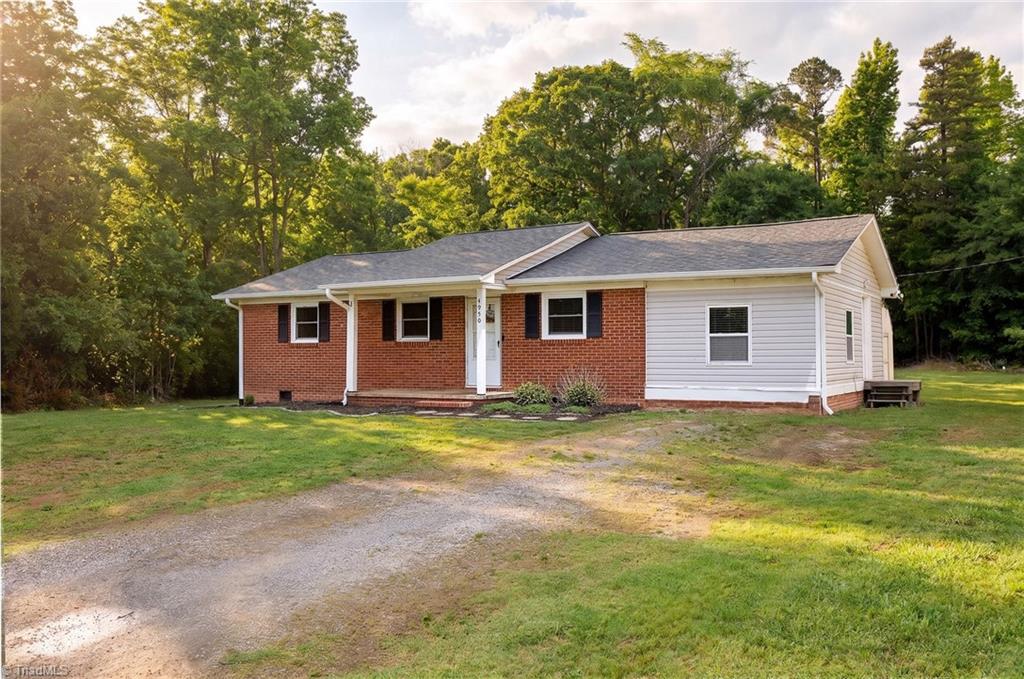 4950 Fairview Court Property Photo 2
