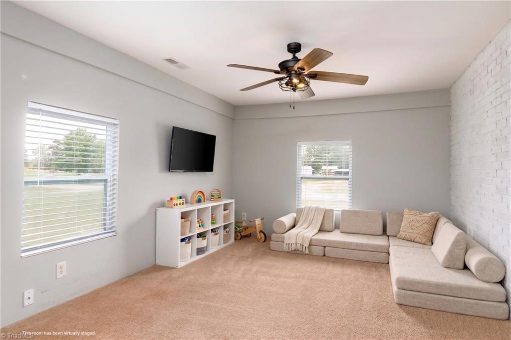4950 Fairview Court Property Photo 16