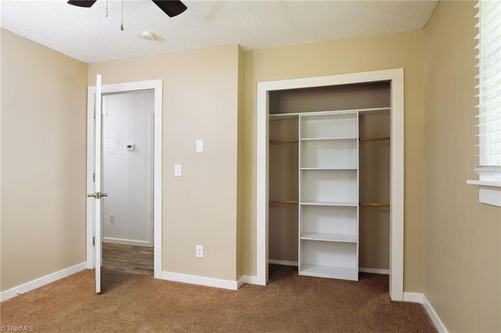 4950 Fairview Court Property Photo 21