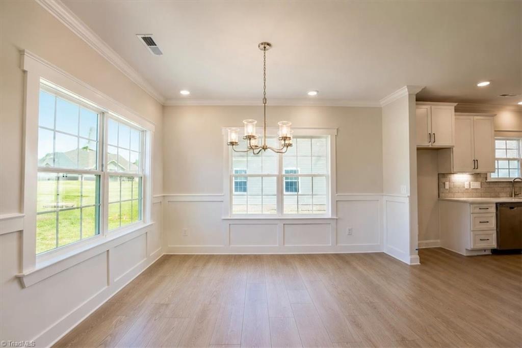 1040 Fairhaven Drive # 101 Property Photo 20