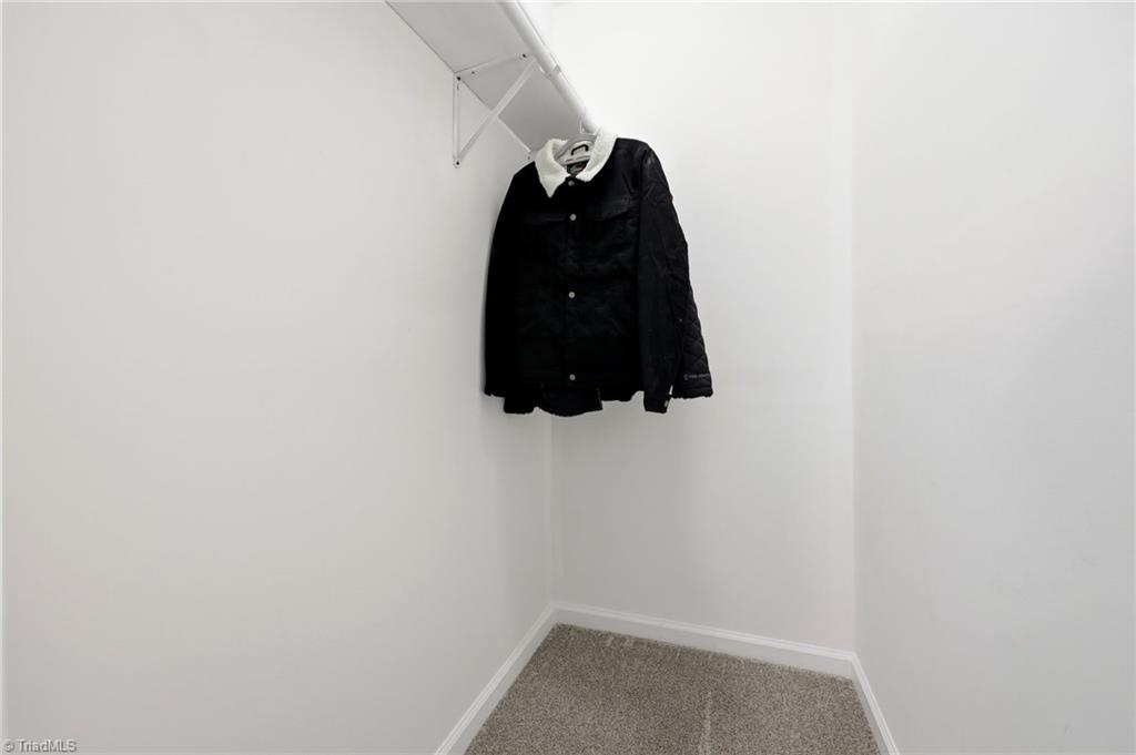 54 Brent Wood Property Photo 26