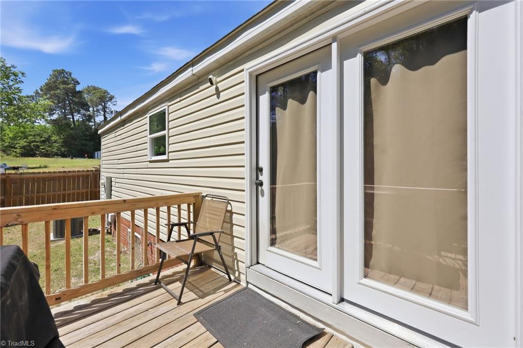 54 Brent Wood Property Photo 35