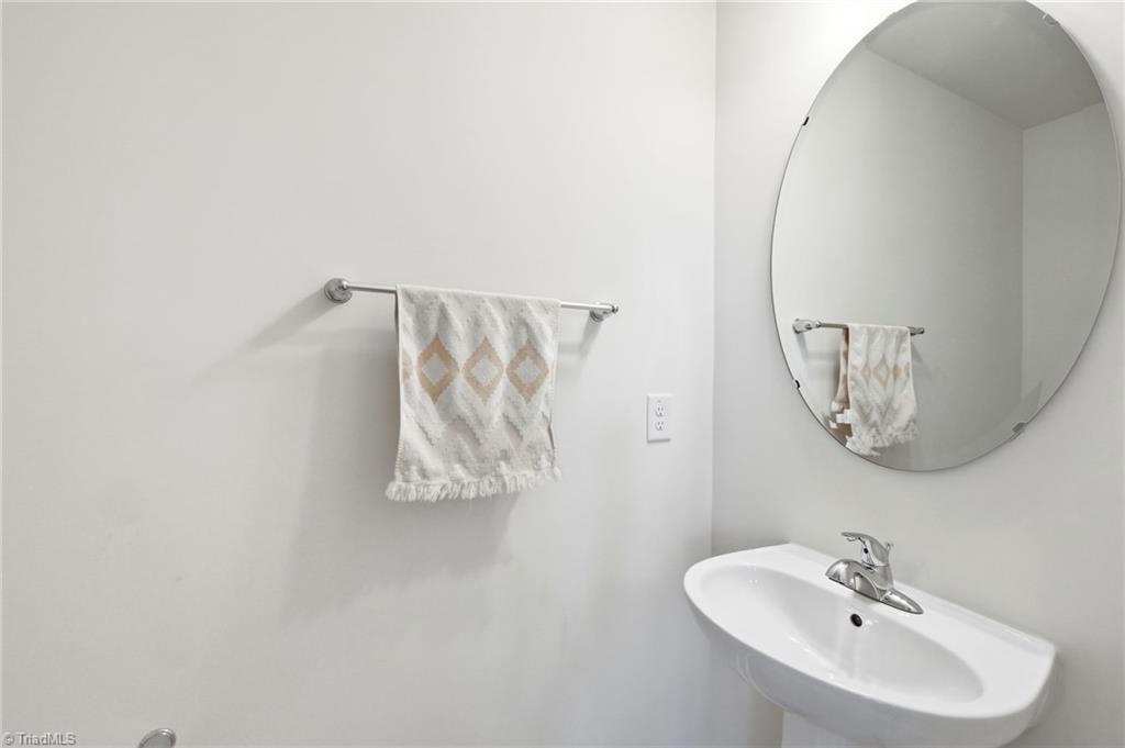1415 Scholar Drive Property Photo 14