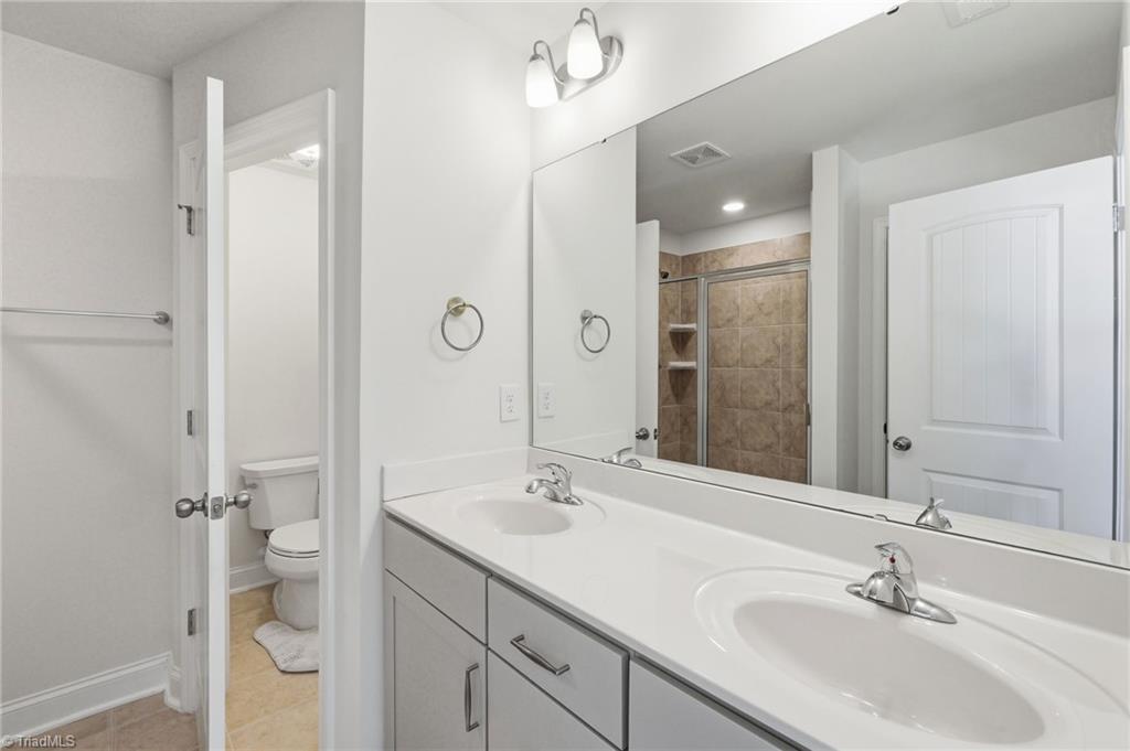 1415 Scholar Drive Property Photo 20