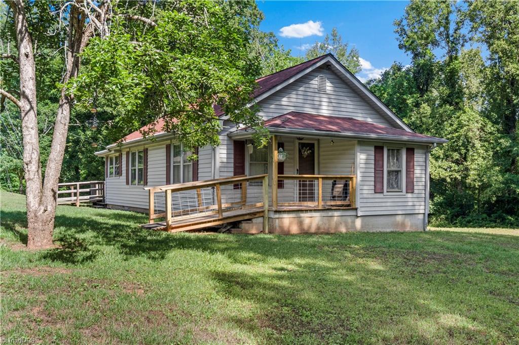 271 Little Ridge Road Property Photo 1
