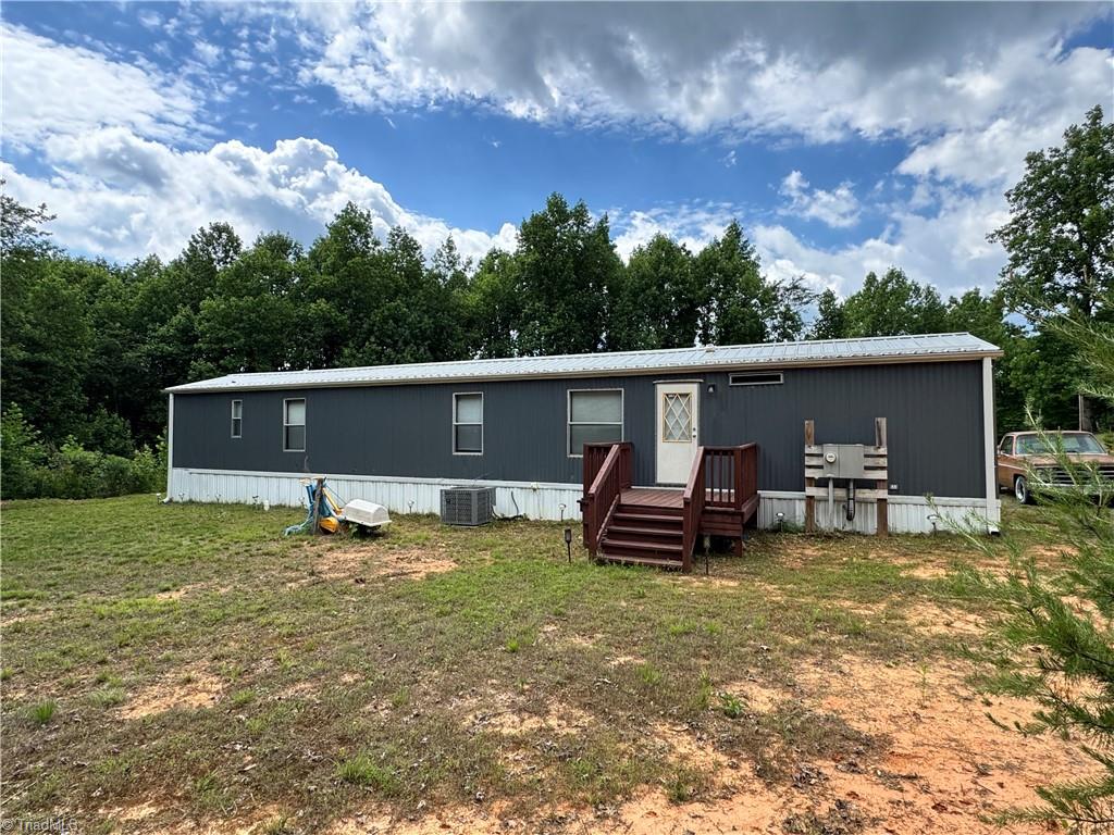 429 Wayne Marshall Road Property Photo 4
