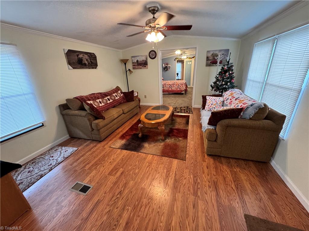 429 Wayne Marshall Road Property Photo 6