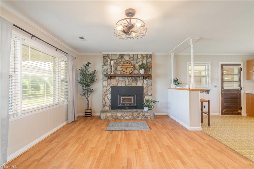 1427 Reeves Mill Road Property Photo 7