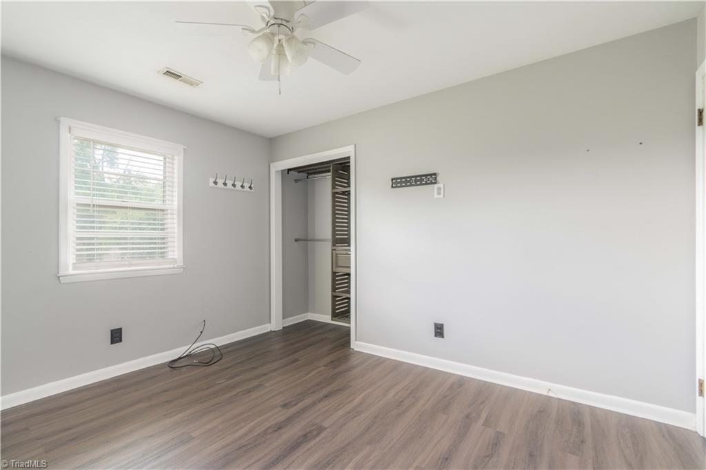 1427 Reeves Mill Road Property Photo 14