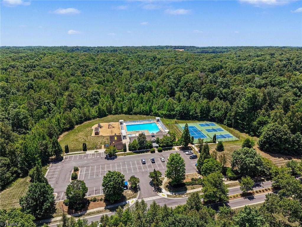 405 Gulliver Court Property Photo 31