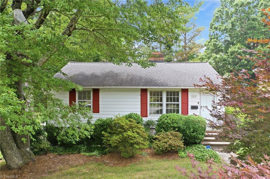 532 Central Avenue Property Photo 3